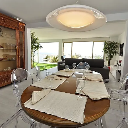 Costa Brava Apartment *